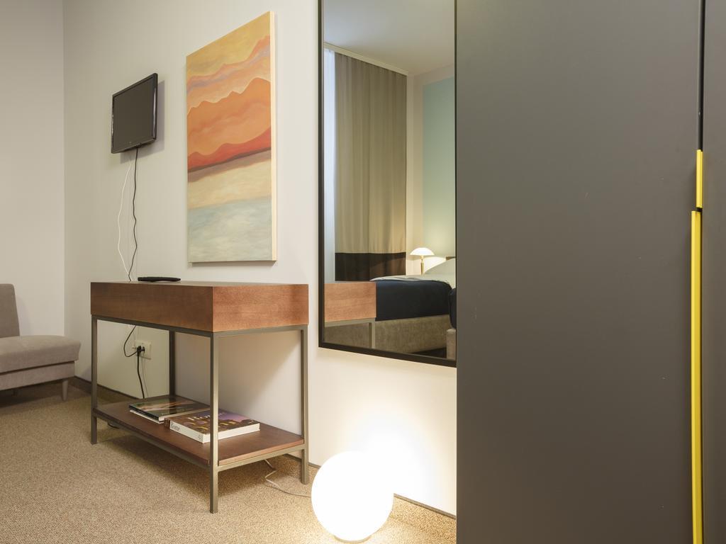 Savamala Place Belgrade Room photo